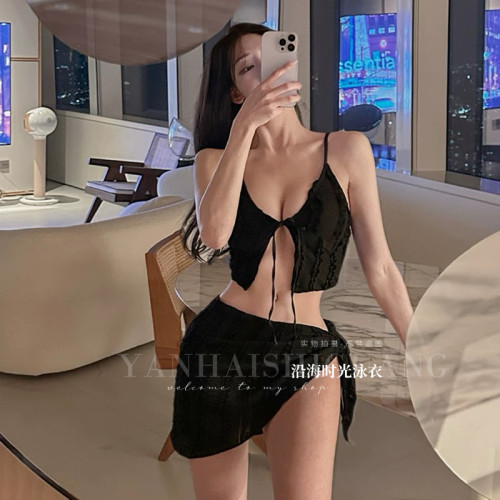 泳衣女黑色比基尼裹裙三件套
