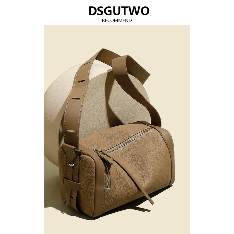 AJ MECICA 真皮腋下宠物背包新款波士顿枕头包高级感时尚撞色斜挎