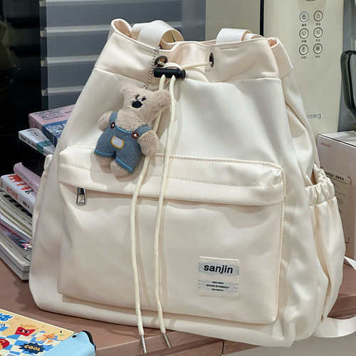 谁懂啊！介两用背包尊嘟百搭！