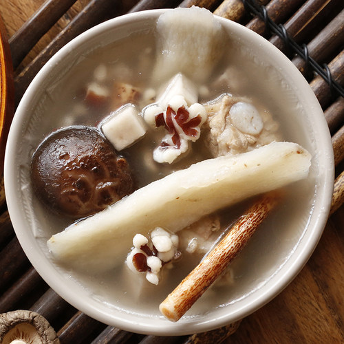 冠膳五指毛桃茯苓薏米汤常熬夜祛湿脾胃调理广东煲汤材料煮鸡汤包