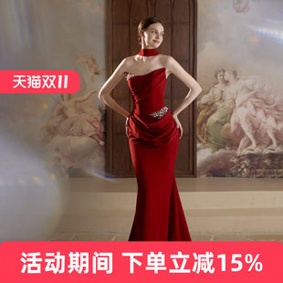 红色敬酒服抹胸高级感新娘鱼尾订婚连衣裙宴会气质晨袍结婚礼服女