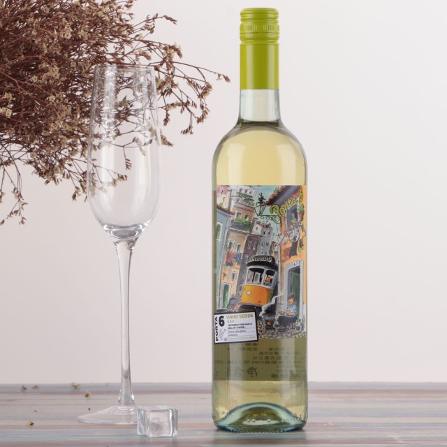 2017葡萄牙绿酒产区6号门牌白葡萄酒 酸爽果香 旋盖 9.5度 PORTA6