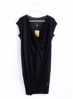 夏款 法国品牌 蕾D 个性套头短袖黑色连衣裙 L12BA25320