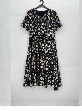 夏款 撤柜品牌 慕T丽 印花舒适喇叭袖V领收腰连衣裙女62432