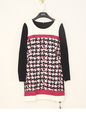 23春秋款 法国品牌 蕾D 小香风直筒型圆领长袖连衣裙 L4AA14175