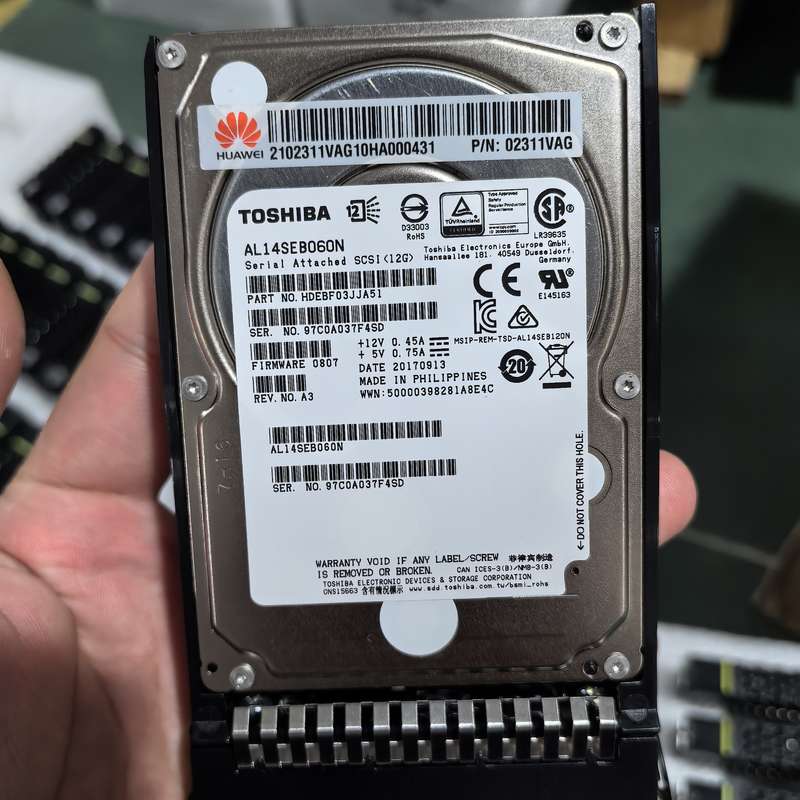 东芝 600G 10K 12G SAS硬盘AL14SEB06--议价商品
