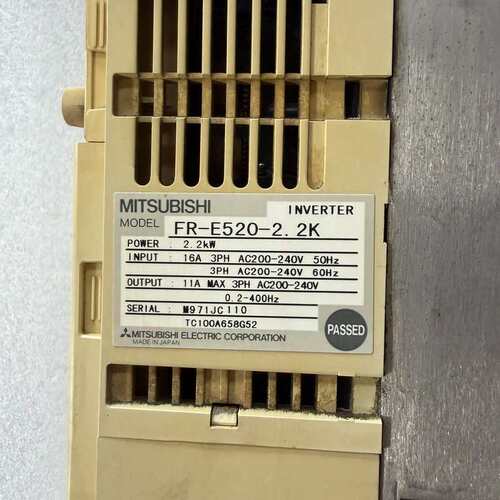 三菱FR-E520-2.2K变频器，原装拆机件，实物拍摄。2--议价商品