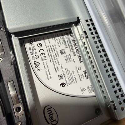 Intel s4510 960GB 2.5寸SAS企业级固态--议价商品
