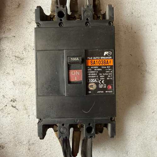 富士FUJI SA103BA 100A 3P塑壳断路器，日本--议价商品