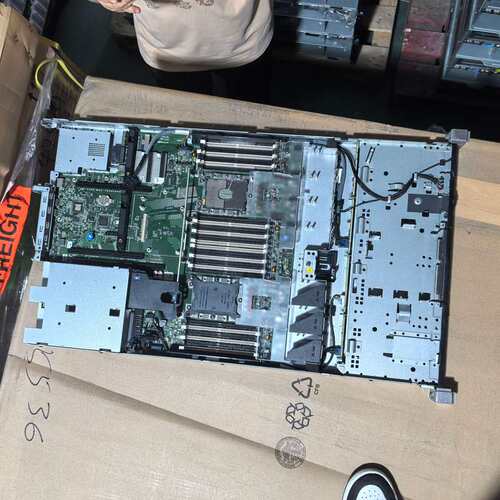H3C/新华三 R4700G3 2.5寸8盘位SASSATA--议价商品