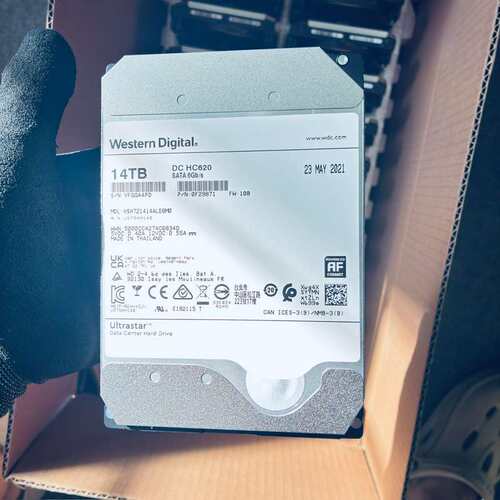 500个】西数WD 14T HC620 SATA 机械硬盘拆--议价商品