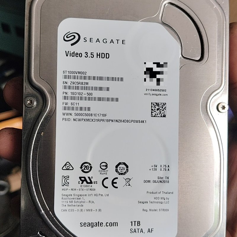 希捷1TB 3.5寸机械硬盘，型号ST1000VM002，S--议价商品