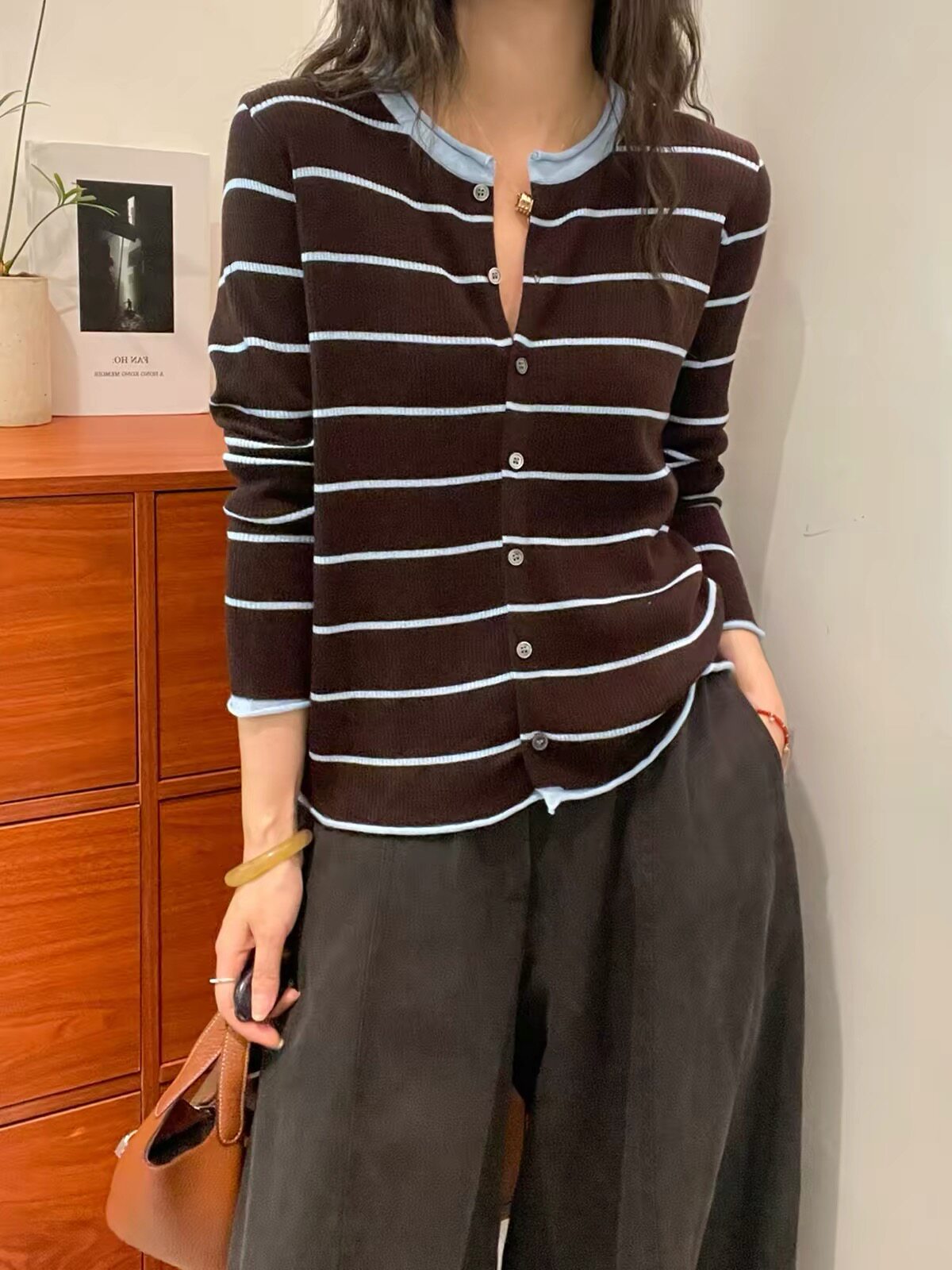 韩系高级柔软细羊毛衣开衫女修身撞色条纹卷边针织衫秋季新款2627