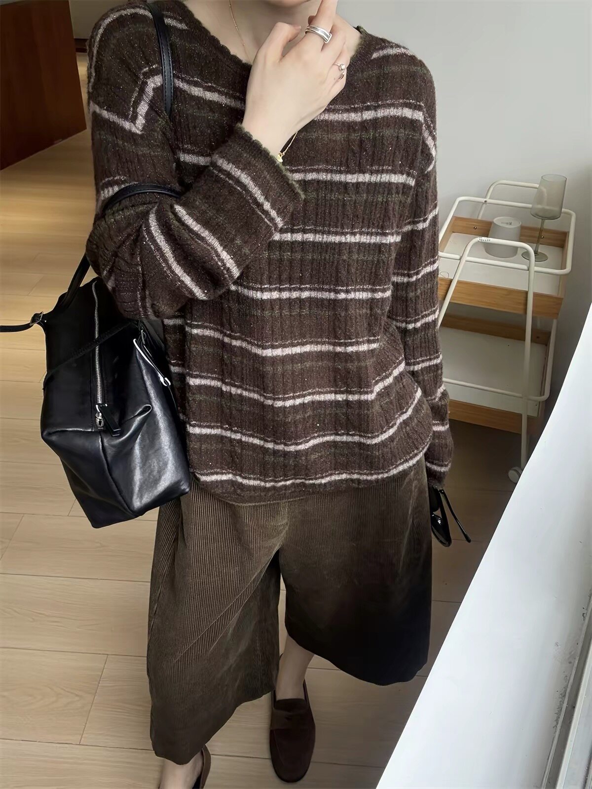 韩系高级软糯桑蚕丝山羊绒毛衣女宽松花边圆领麻花亮丝秋季新2613