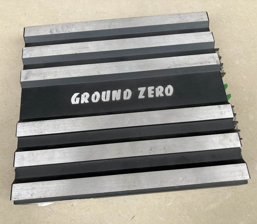 汽车音响2路功放 车载功放 功率放大器 2声道功放德国品牌