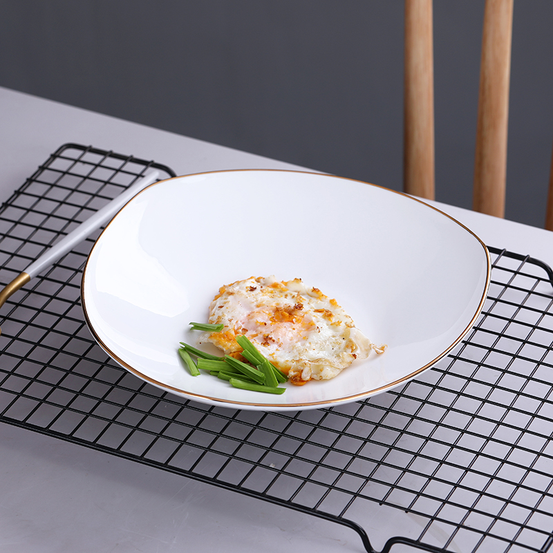 高级感意汤盘三角形沙拉金边骨瓷