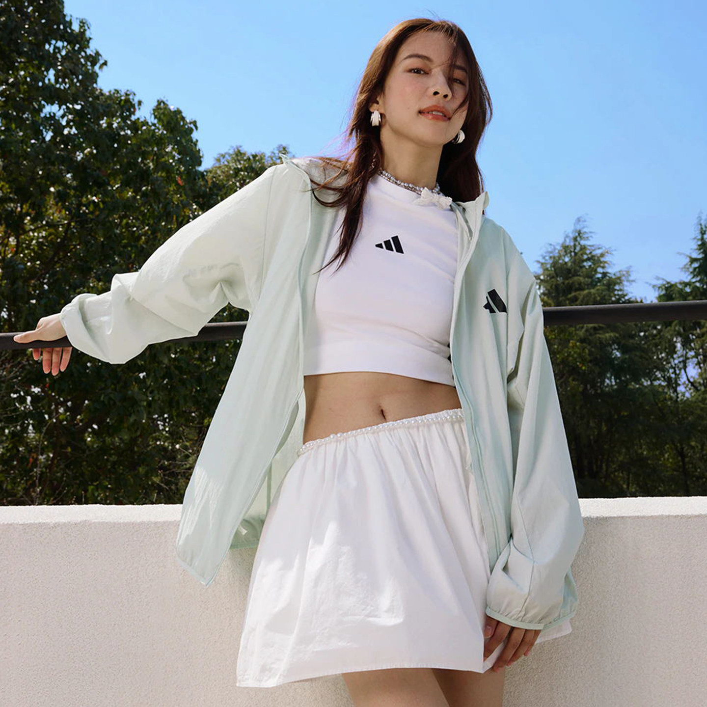 Adidas阿迪达斯男女防晒运动休闲连帽皮肤衣外套 KA9302