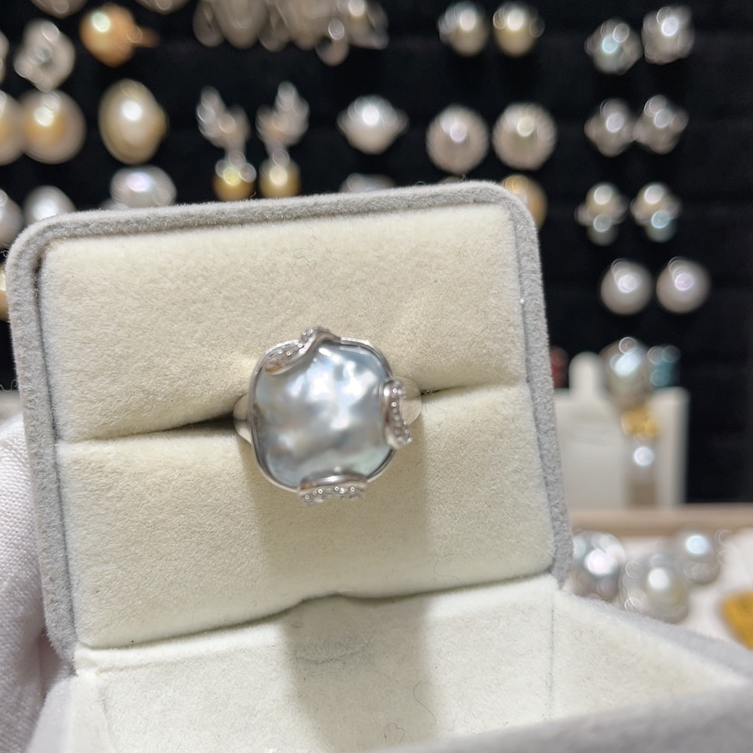 天然海水蓝血澳巴包镶戒指S925银下开口调节圈口