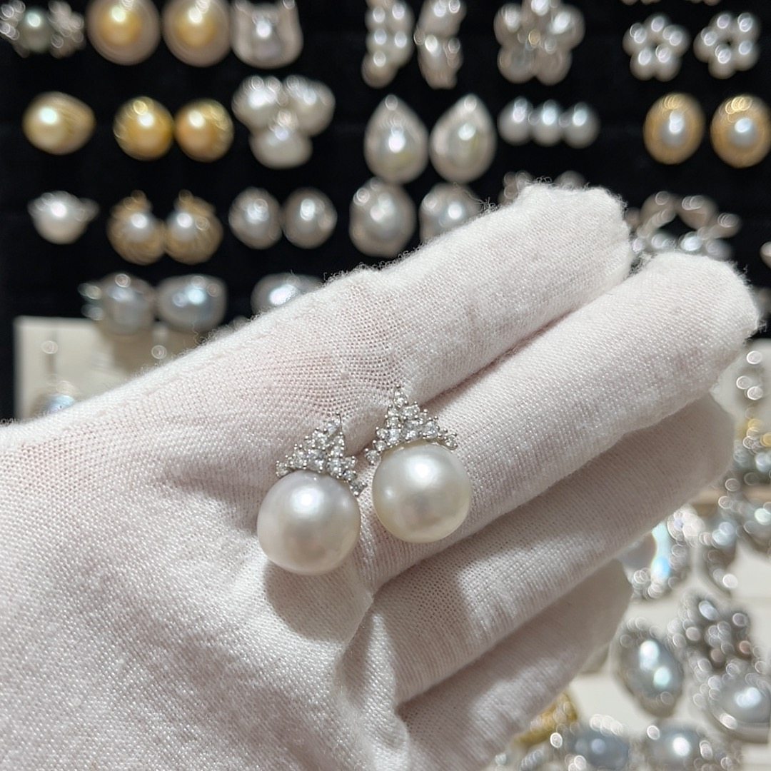 12.2-12.4mm天然海水澳白冰雪耳钉S925银有皮纹有瑕疵介意勿拍,珠宝/钻石/翡翠,耳饰,淘宝优惠券,粉丝福利购,淘宝优惠卷