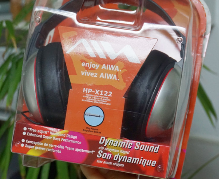 日本原装爱华aiwa hp-x122头戴式经典耳机模拟味hifi重低音erji
