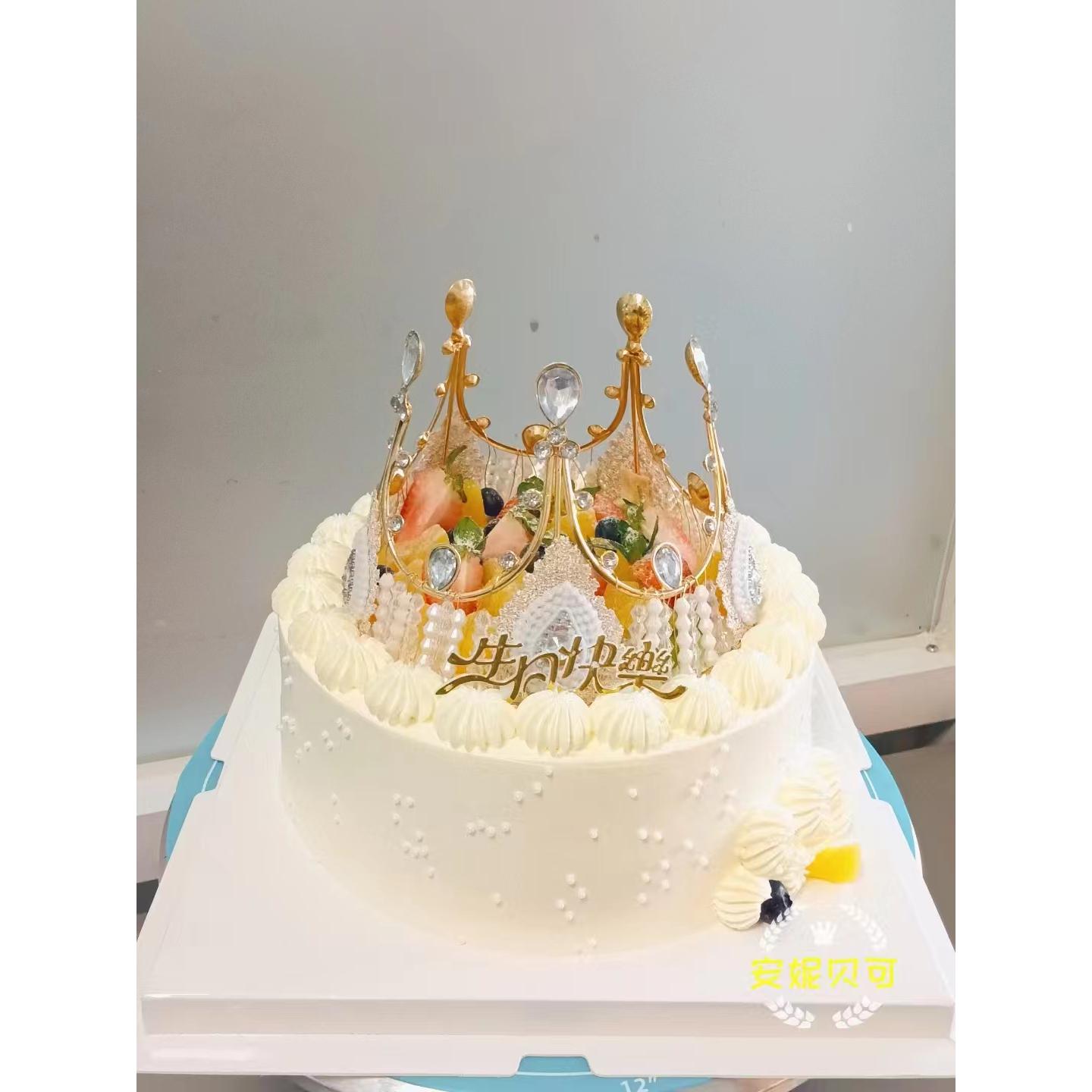 皇冠生日蛋糕新疆喀什市阿克苏和田市哈密阿图什博乐同城配送女神