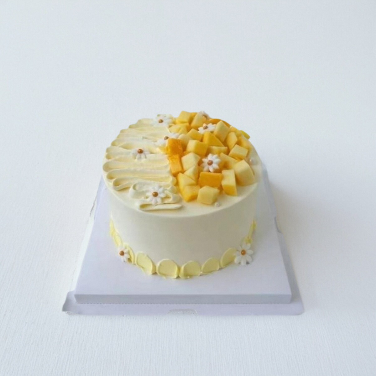 爱人生日芒果蛋糕桂林梧州北海钦州市南宁柳州店同城速递配送女神