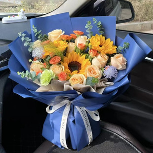 爸妈生日11朵混搭鲜花呼伦贝尔市额尔古纳根河阿荣莫旗店同城速递