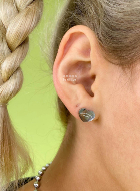 【杀死玛丽苏】unif定制1:1桃心耳钉igirl不对称土酷辣妹钛钢耳饰