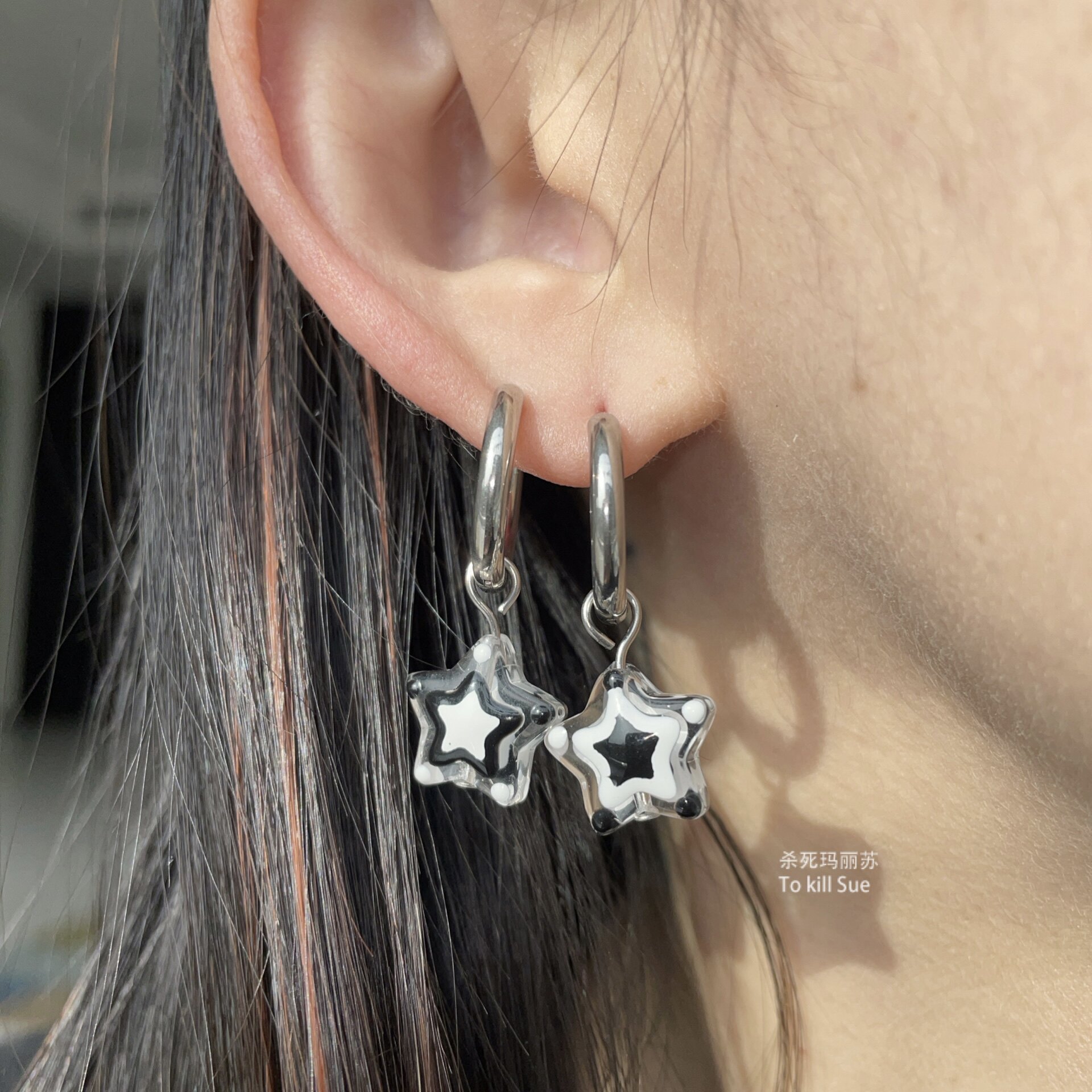 杀死玛丽苏 y2k简约可爱黑白星星不对称耳环琉璃手绘五角星耳夹