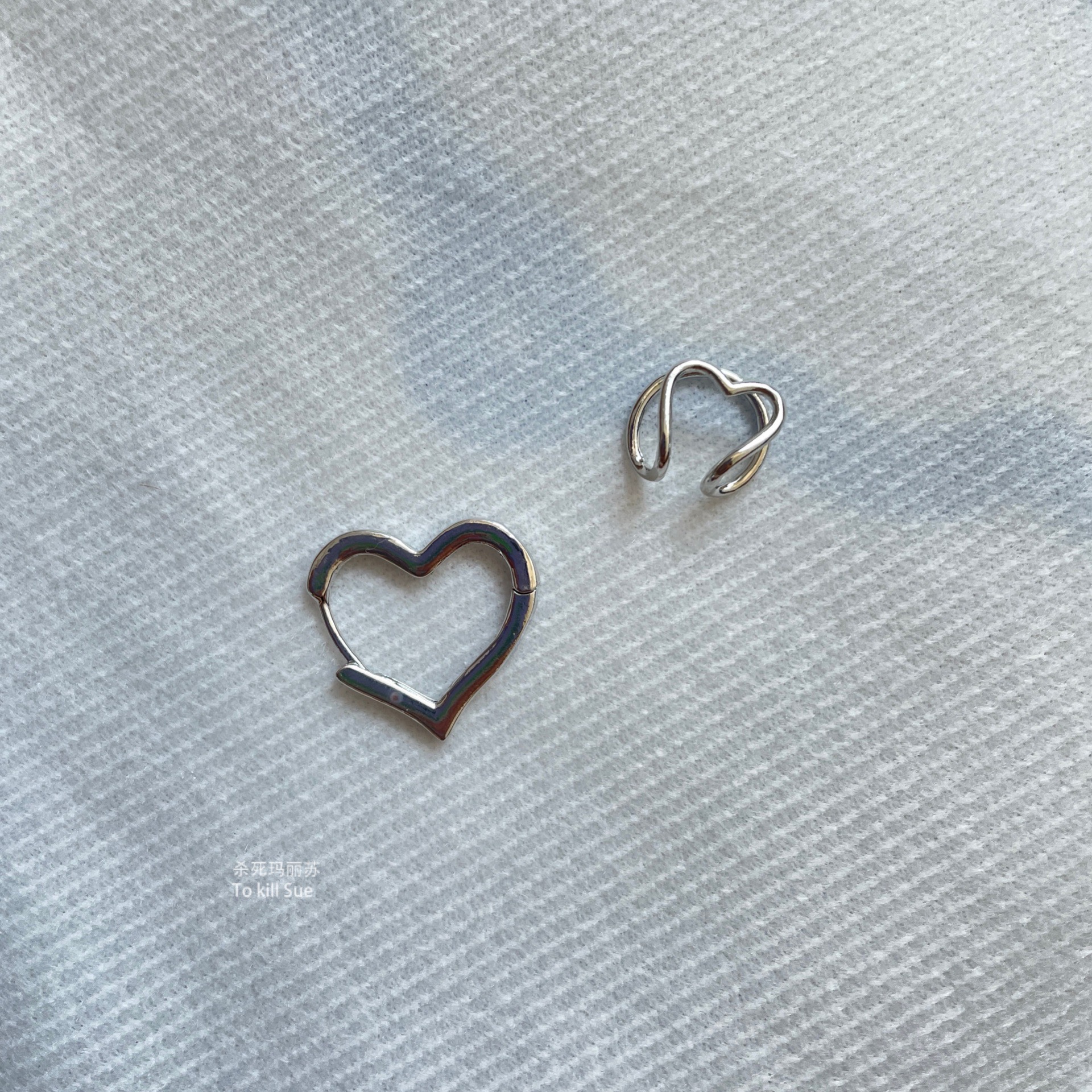 【杀死玛丽苏】甜酷s925银爱心耳