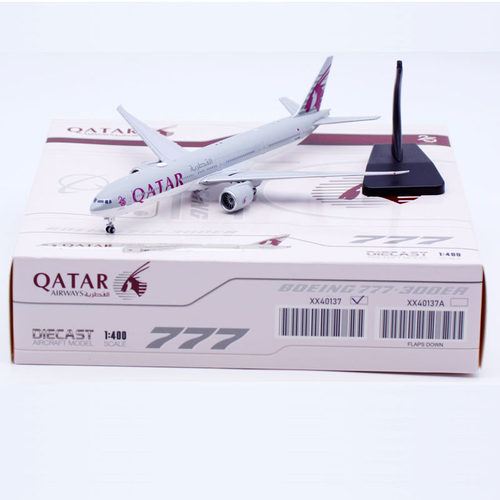 JCWINGS 1/400 合金飞机模型卡塔尔航空 B777-300ER A7-BEE