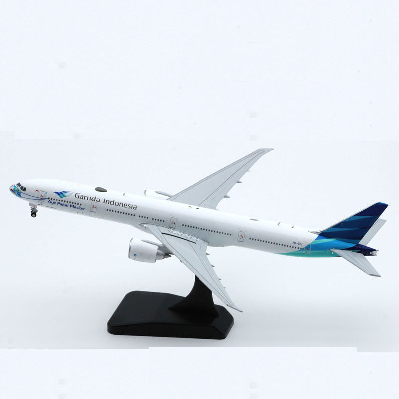 合金客机模型加鲁达航空B777