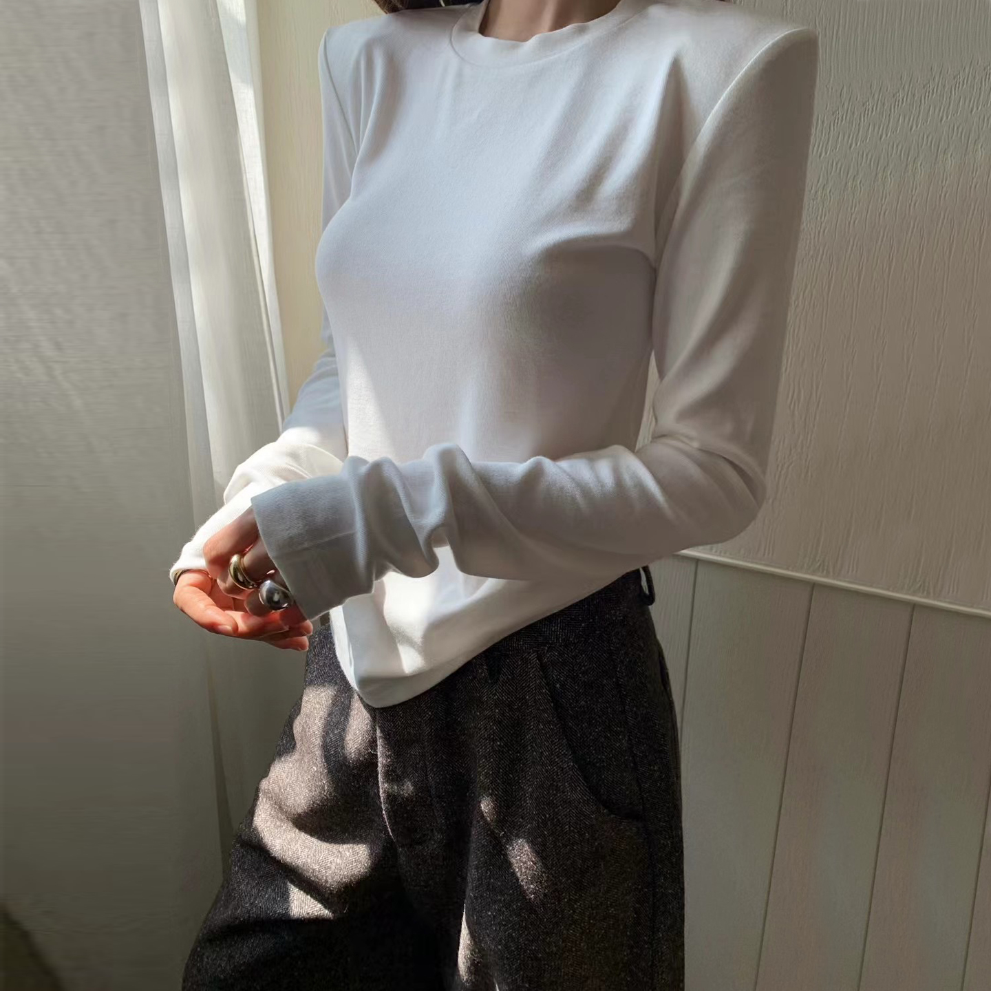 正肩t恤女长袖秋冬磨毛打底衫