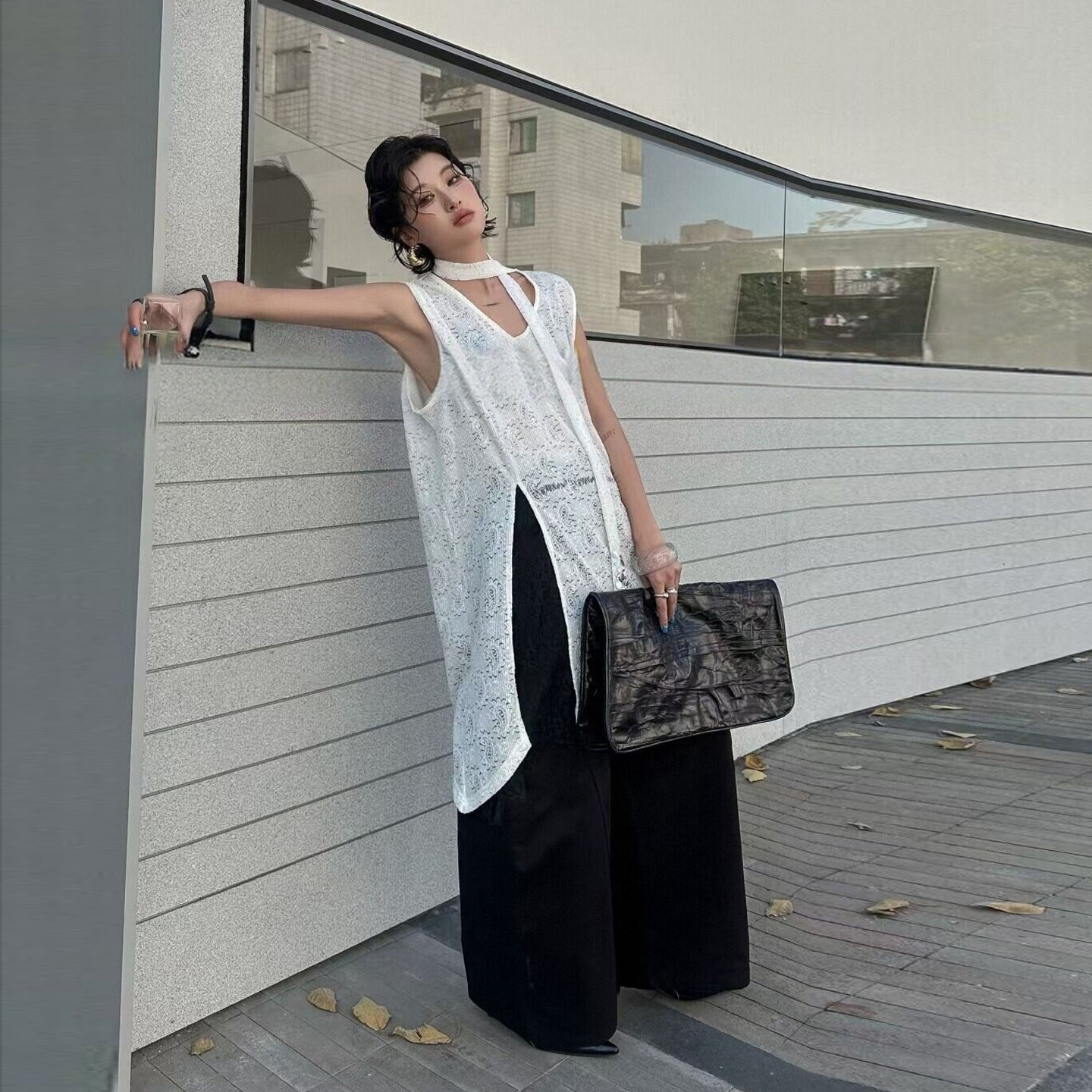 V领蕾丝衫女开叉镂空叠穿罩衫防晒外搭背心中长款上衣无袖连衣裙