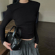 显瘦短款 正肩t恤女内搭2026新款 弹力修身 打底衫 垫肩上衣 春秋长袖