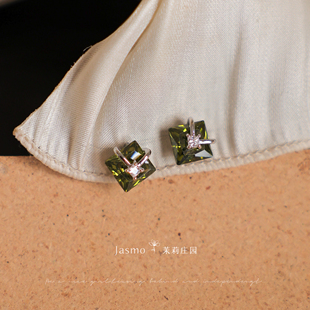 Jasmo原创春夏小众设计橄榄绿锆石气质简约925银针百搭耳钉耳饰女