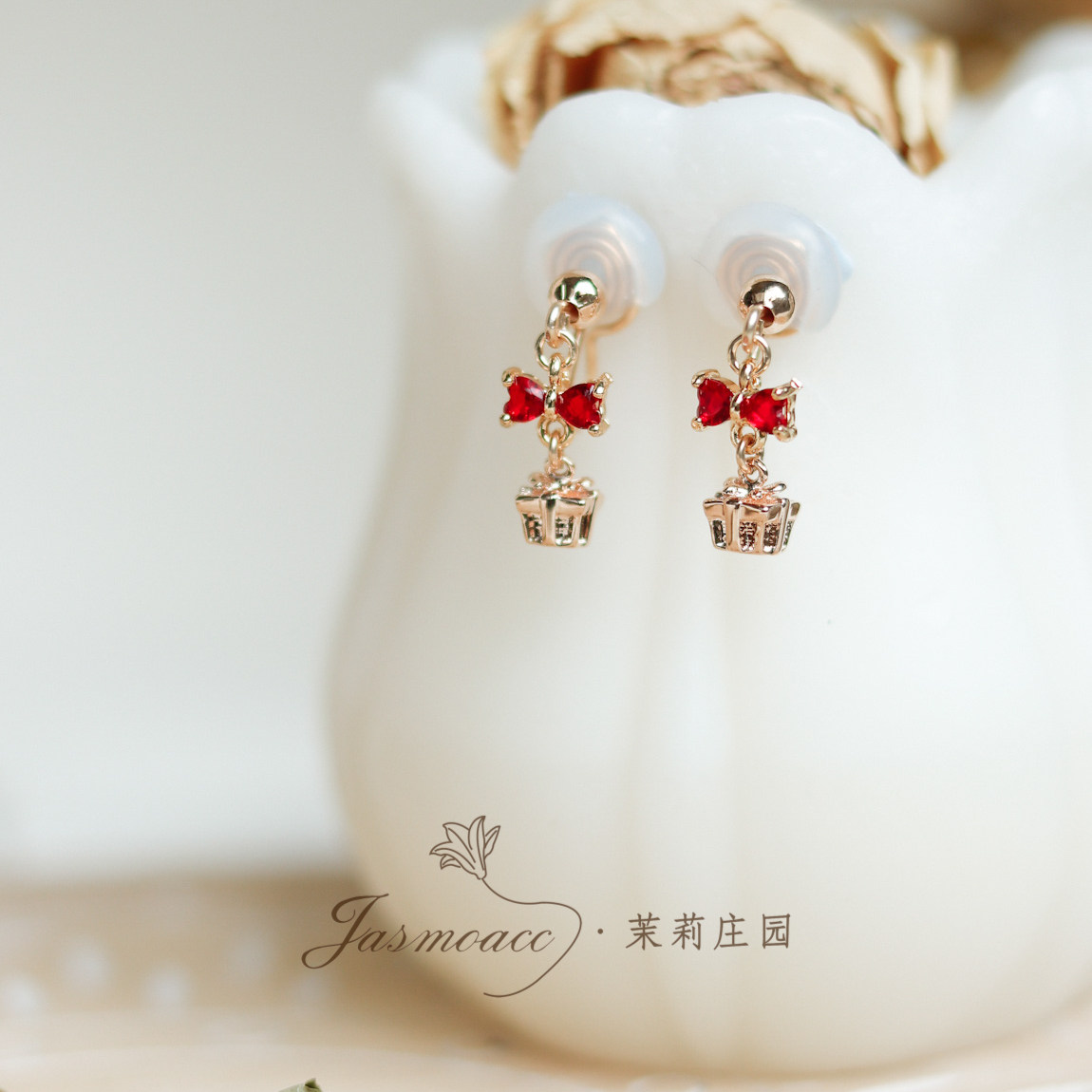 Jasmo原创节日礼物红色耳环蝴蝶结可爱小巧精致耳钉无耳洞耳夹女,饰品/流行首饰/时尚饰品新,耳钉,淘宝优惠券,粉丝福利购,淘宝优惠卷