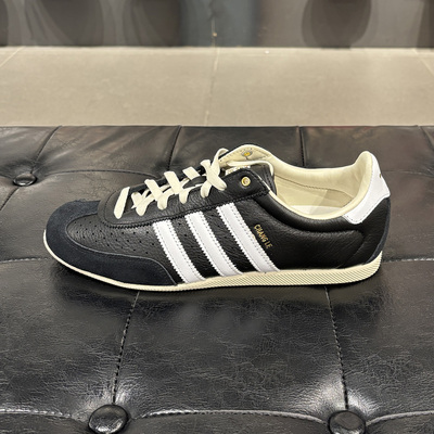 三叶草CHANGLE女子复古薄底T头休闲鞋KJ3960