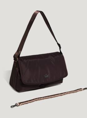 阿迪达斯26年新款女子可调节肩带运动单肩斜挎邮差包KT7417 7418