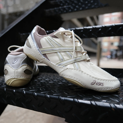 代购Asics HYPERSYNC亚瑟士男女运动休闲鞋复古低帮薄底鞋银色