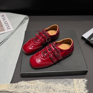 里外全真皮红色德训鞋2026春皮带扣系带休闲鞋内增高板鞋青年女鞋