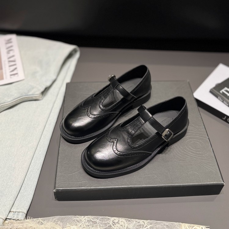 欧美布洛克雕花小皮鞋26春T字带低跟深口单鞋女英伦青年乐福女鞋,女鞋,深口单鞋,淘宝优惠券,粉丝福利购,淘宝优惠卷