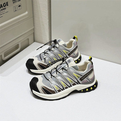 时尚且实用的休闲运动鞋