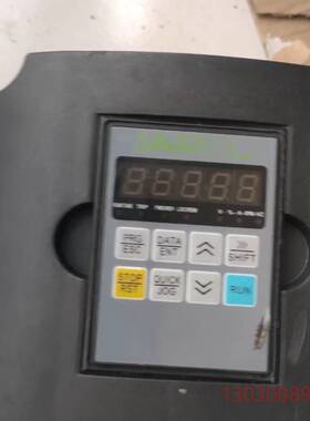 可维修佳乐JR6000-7.5KW重载变频器一台，成色自
