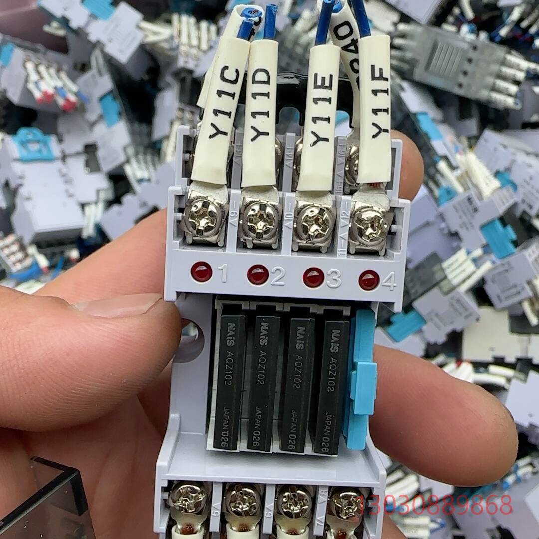 RT3SP1-24V  AY34002,固态继电器模议价