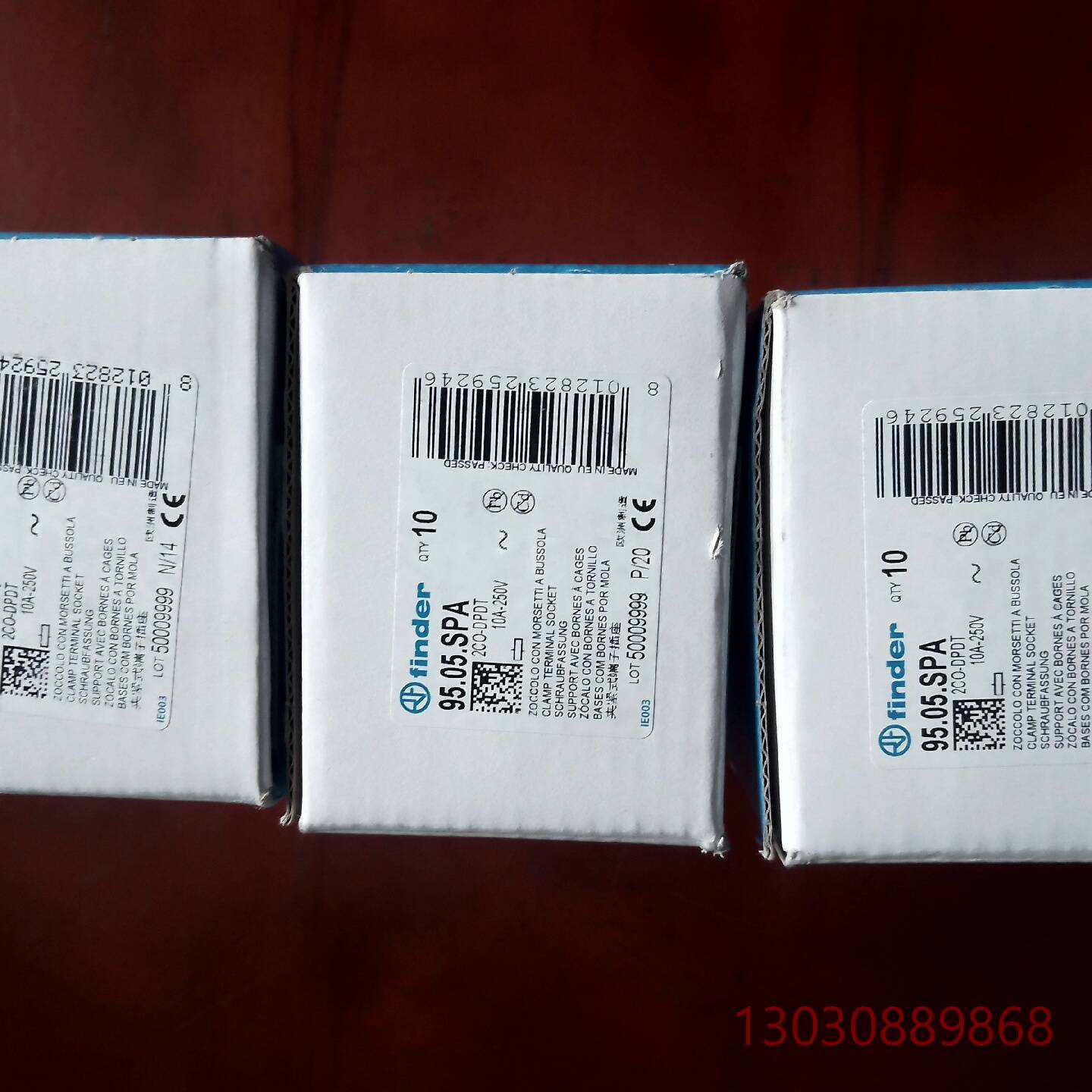 可维修全新95.05 SPA 芬德finder8脚继电器底座，