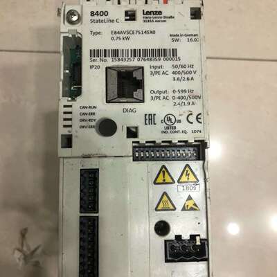 可维修伦茨8400变频器E84AVSCE7514SX0，0.75K