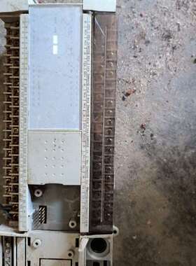 可维修维控 LX3V-2424MT-A   老设备拆的，通电，