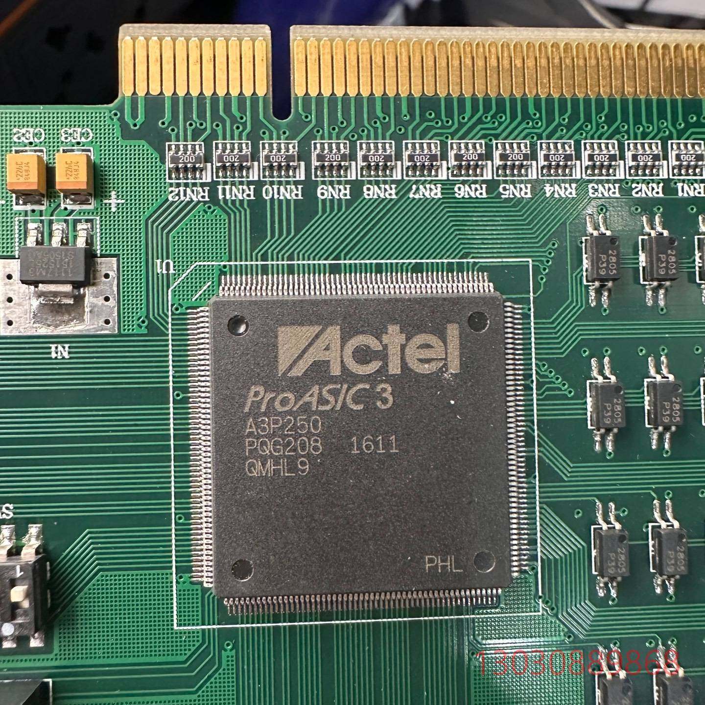 可维修Actel ASIC3 A3P250 PQG208 Q议价
