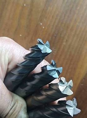 可维修14X150L三支，14Ⅹ100L四支，12金黄色铣刀